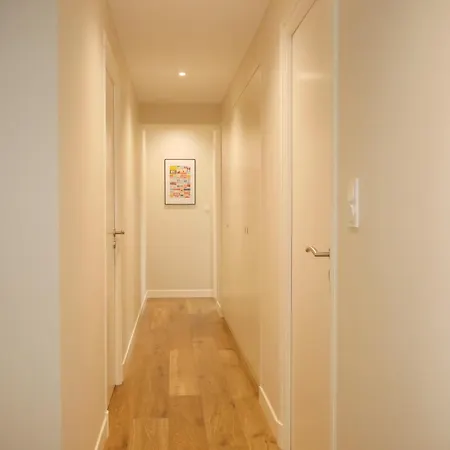 לינה וארוחת בוקר Maison Bernatenia